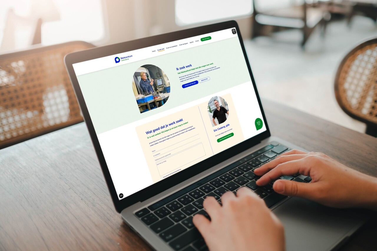 WCZl mockup website2